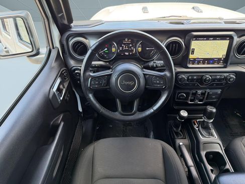 Used 2023 Jeep Wrangler Unlimited w/ Cold Weather Group AWD/4WD image 27