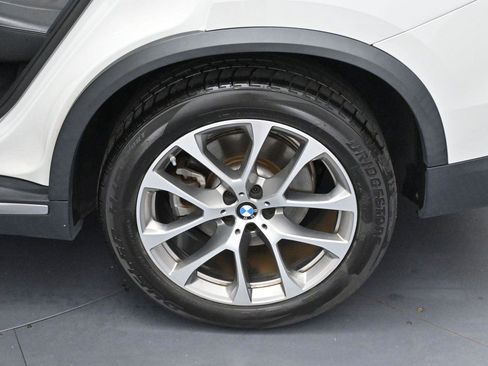 Used 2019 BMW X5 xDrive40i w/ Premium Package 2 AWD/4WD image 35