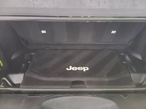 Used 2013 Jeep Wrangler Sport image 35