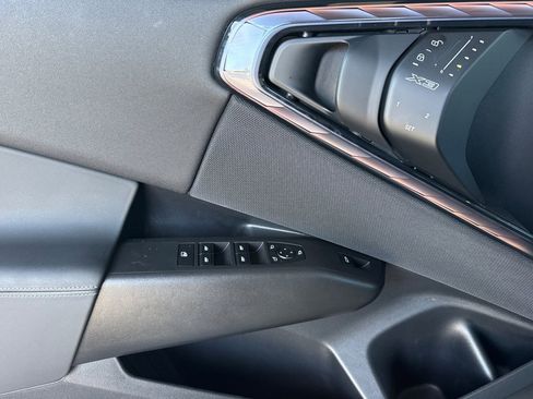 Used 2025 BMW X3 xDrive30 image 12