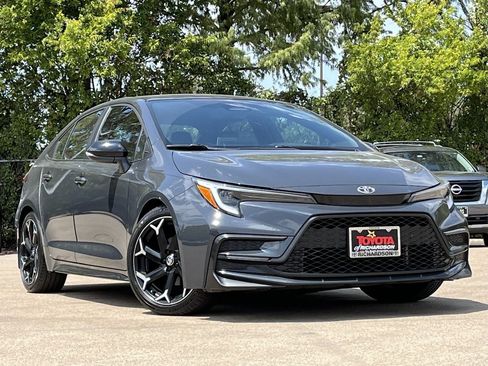 Used 2025 Toyota Corolla FX FWD image 2