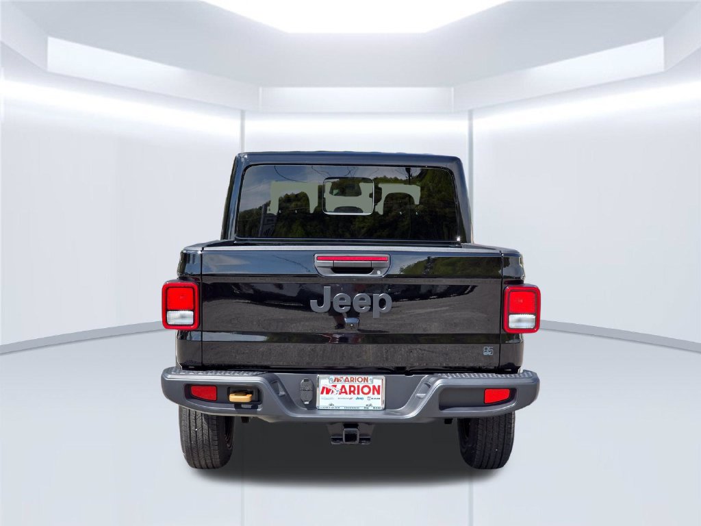 New 2026 Jeep Gladiator Sport AWD/4WD image 18