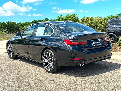 New 2026 BMW 330i Sedan w/ Premium Package RWD image 6