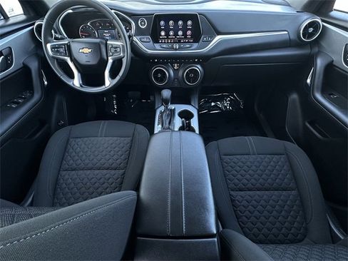 Certified 2022 Chevrolet Blazer LT image 9