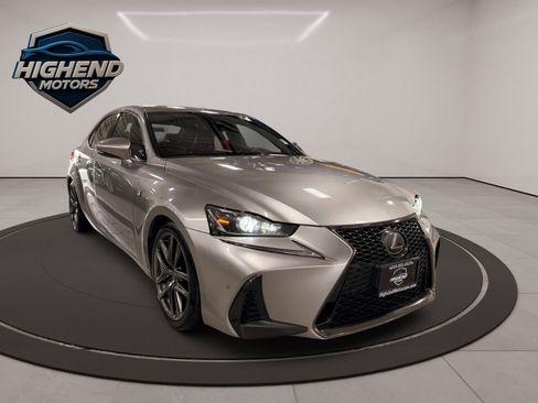 Used 2019 Lexus IS 350 F Sport image 9