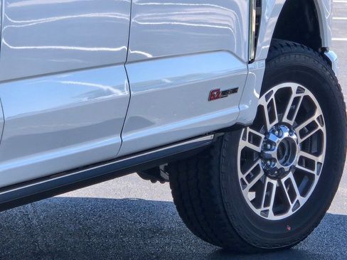 New 2026 Ford F250 Platinum w/ Platinum Plus Package AWD/4WD image 12