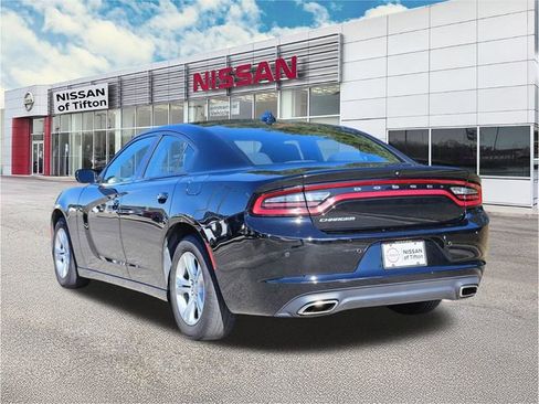 Used 2023 Dodge Charger SXT image 6