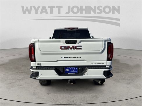 Used 2023 GMC Sierra 2500 Denali w/ Denali Ultimate Package image 4