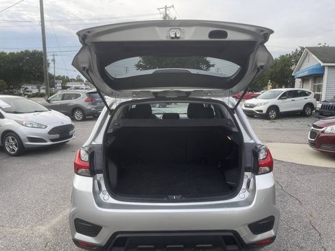 Used 2020 Mitsubishi Outlander Sport SE FWD image 10