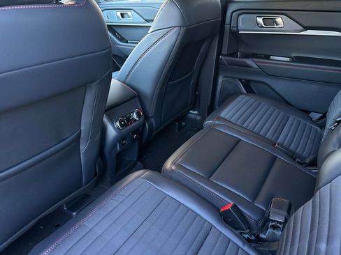 New 2026 Ford Explorer ST-Line w/ ST-Line Street Pack AWD/4WD image 13