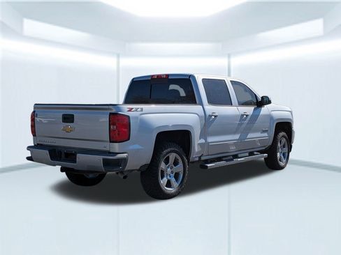 Used 2018 Chevrolet Silverado 1500 LT w/ Texas Edition image 6