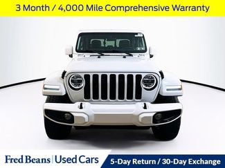 Used 2022 Jeep Gladiator Overland video 2