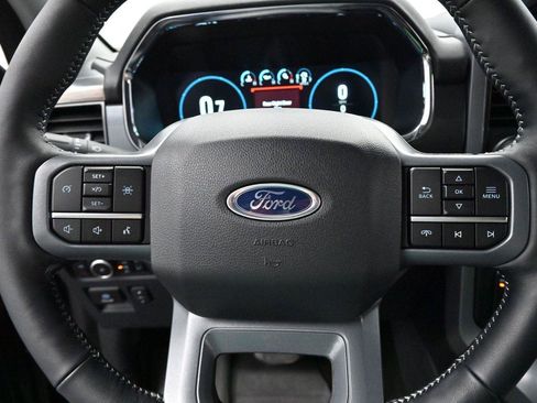 Used 2023 Ford F150 Lariat AWD/4WD image 16
