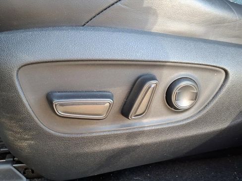 Used 2019 Toyota RAV4 Adventure image 4