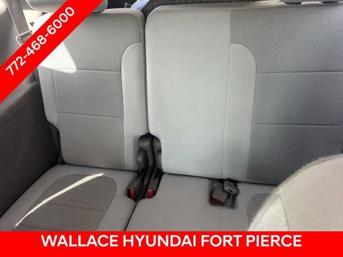 Used 2020 Chevrolet Traverse LT FWD image 15