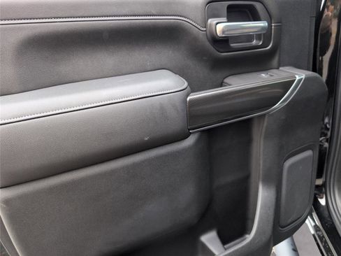 Used 2021 Chevrolet Silverado 2500 LTZ w/ Carhartt Edition image 31