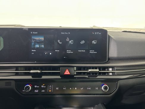 New 2026 Kia Sportage EX w/ EX Panorama Roof Package image 29