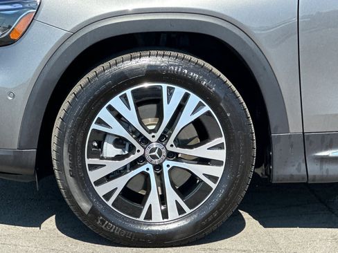 New 2026 Mercedes-Benz GLB 250 image 25
