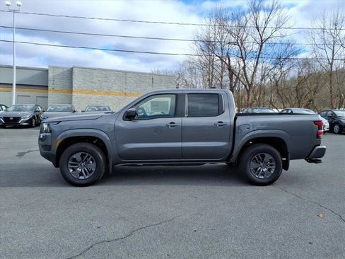 New 2026 Nissan Frontier SV w/ Tow Package AWD/4WD image 2