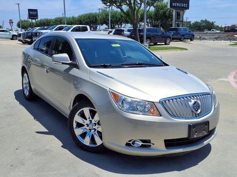Used 2011 Buick LaCrosse CXL FWD image 1