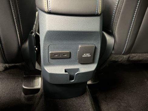 New 2025 Ford Maverick Lobo image 12