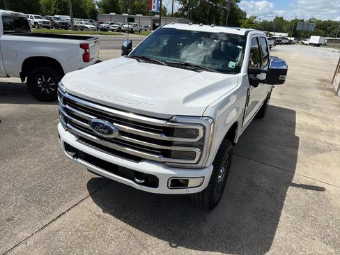 Used 2024 Ford F250 Limited w/ FX4 Off-Road Package image 13