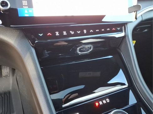 New 2026 Jeep Grand Cherokee Altitude AWD/4WD image 23