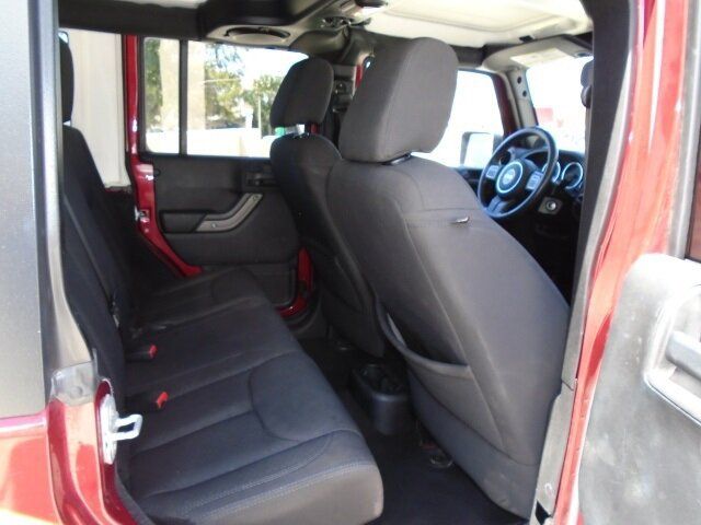 Used 2013 Jeep Wrangler Unlimited Sport AWD/4WD image 8