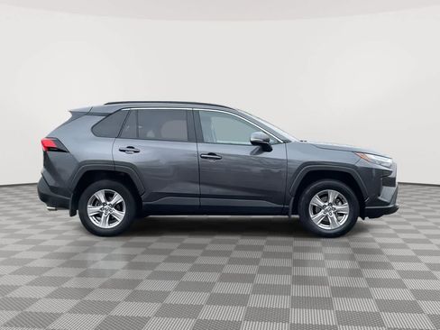 Used 2023 Toyota RAV4 XLE image 9