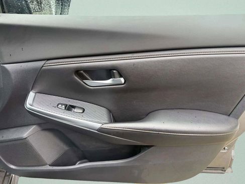 Used 2023 Nissan Sentra SR w/ Electronics Package image 8