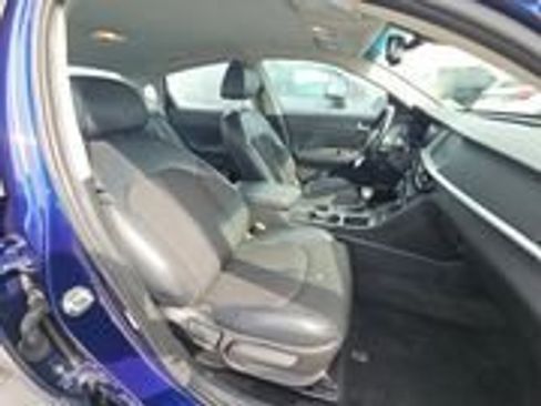 Used 2019 Kia Optima S FWD image 3
