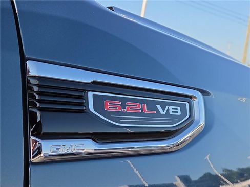 Used 2024 GMC Sierra 1500 Denali AWD/4WD image 35