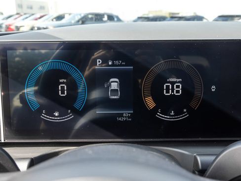 Certified 2025 Hyundai Santa Cruz SEL FWD image 24