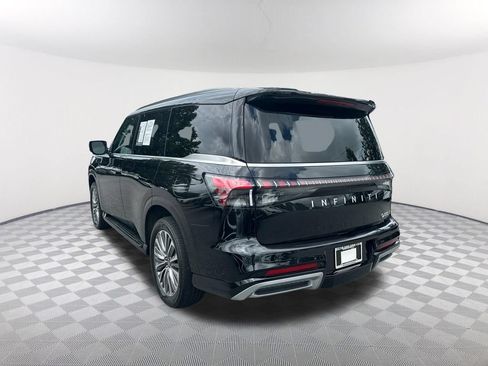 Used 2025 INFINITI QX80 Sensory AWD/4WD image 7