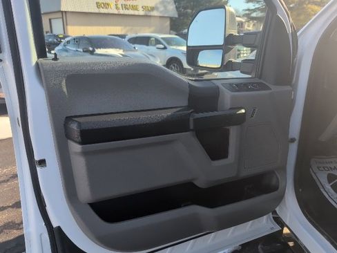 Used 2022 Ford F350 XL w/ STX Appearance Package image 33
