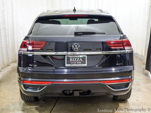 Used 2023 Volkswagen Atlas Cross Sport SE AWD/4WD image 8
