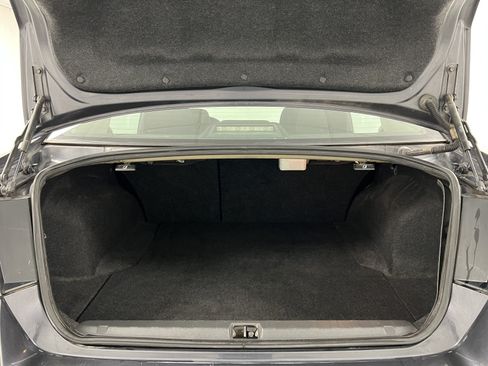 Used 2011 Subaru Legacy 2.5i Premium AWD/4WD image 34