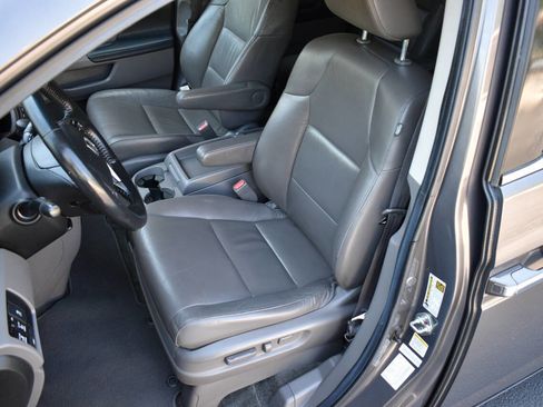 Used 2013 Honda Odyssey EX-L image 22