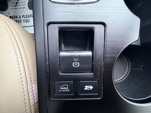 Used 2015 Subaru Outback 2.5i Premium image 6