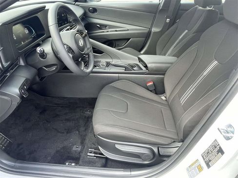 New 2026 Hyundai Elantra Sport image 13