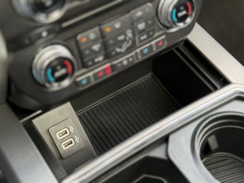 Used 2018 Ford F250 Platinum w/ Platinum Ultimate Package image 31