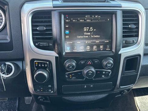 Used 2016 RAM 1500 Classic SLT w/ Cold Weather Group AWD/4WD image 17