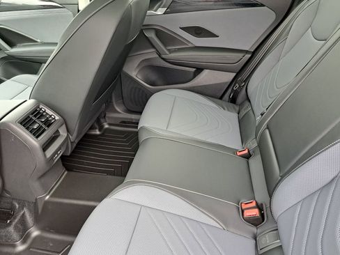 New 2026 Volkswagen Tiguan SE image 21