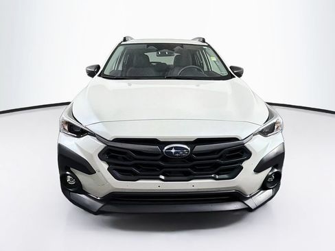 Used 2025 Subaru Crosstrek 2.5i Premium AWD/4WD image 2