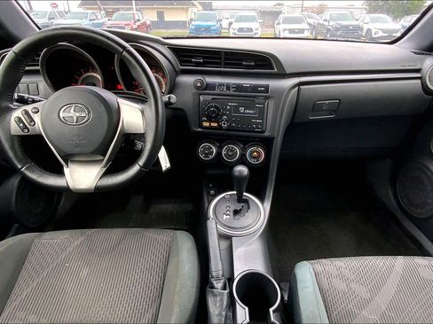Used 2013 Scion tC image 15
