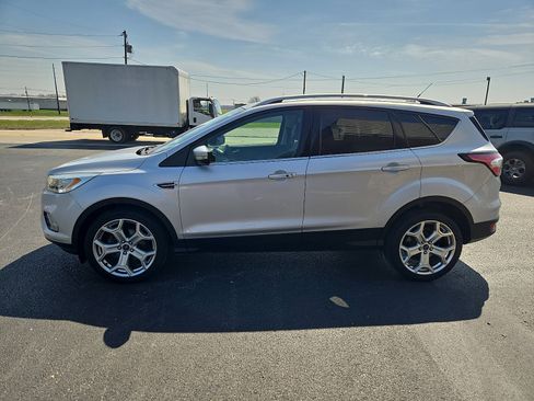 Used 2017 Ford Escape Titanium w/ Equipment Group 301A image 6