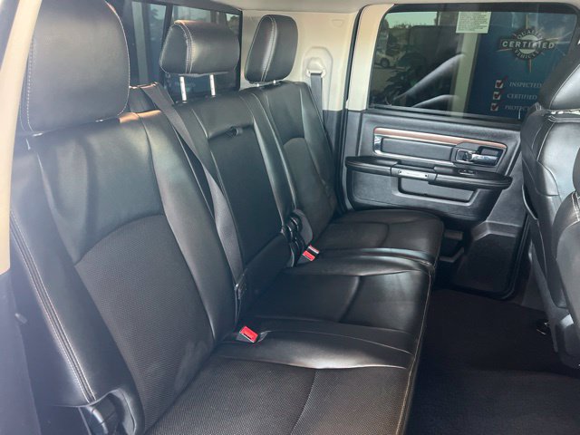 Used 2014 RAM 3500 Laramie w/ Convenience Group AWD/4WD image 19