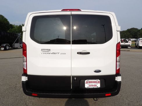 Used 2025 Ford Transit 250 Low Roof w/ Exterior Upgrade Package RWD image 6