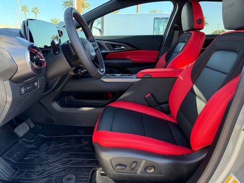 New 2026 Chevrolet Equinox EV RS image 6