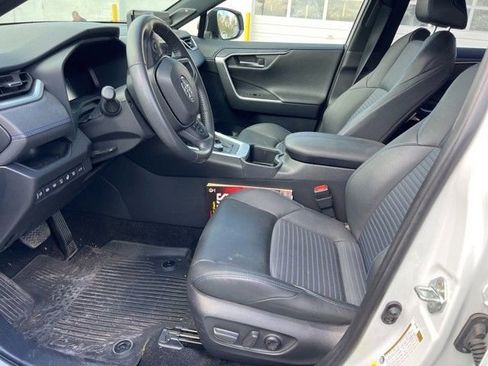 Used 2024 Toyota RAV4 XSE w/ Advanced Technology Package AWD/4WD image 9